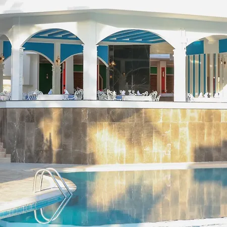 Green Bay Resort & Spa-2